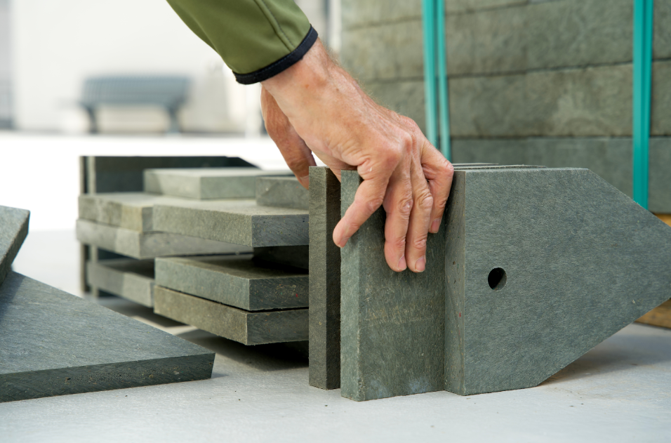 Luar manufacturing process